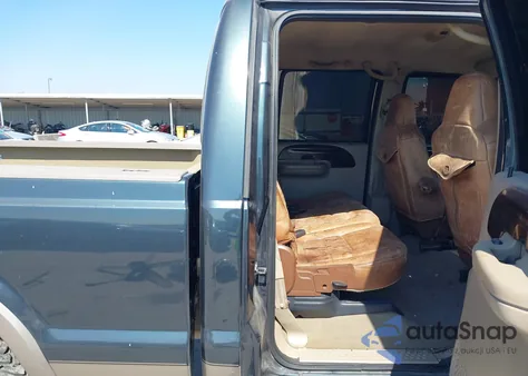 2006 Ford F-250 Lariat/Xl/Xlt z USA, uszkodzony, nr VIN 1FTSW21P06EC29448